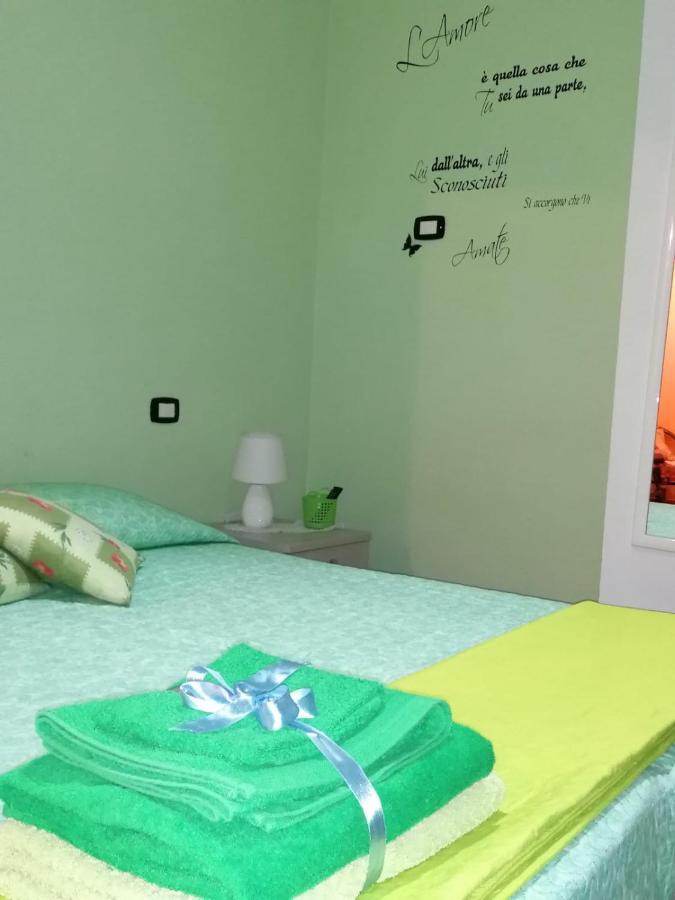 B&B La Rosa Dei Venti Acri ภายนอก รูปภาพ